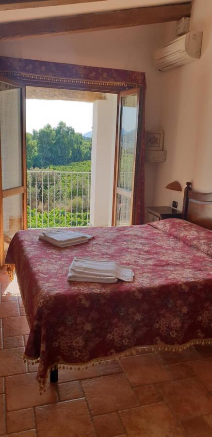 Agriturismo Vermentino Monti Buitenkant foto